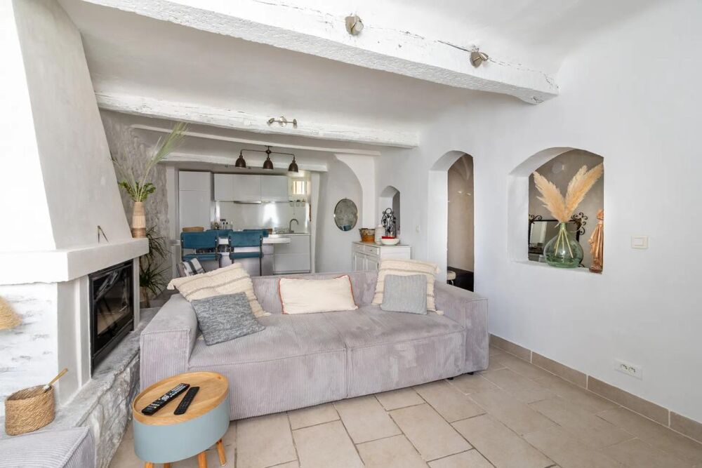 Maison de village - 4 pièces de 143 m² à Signes