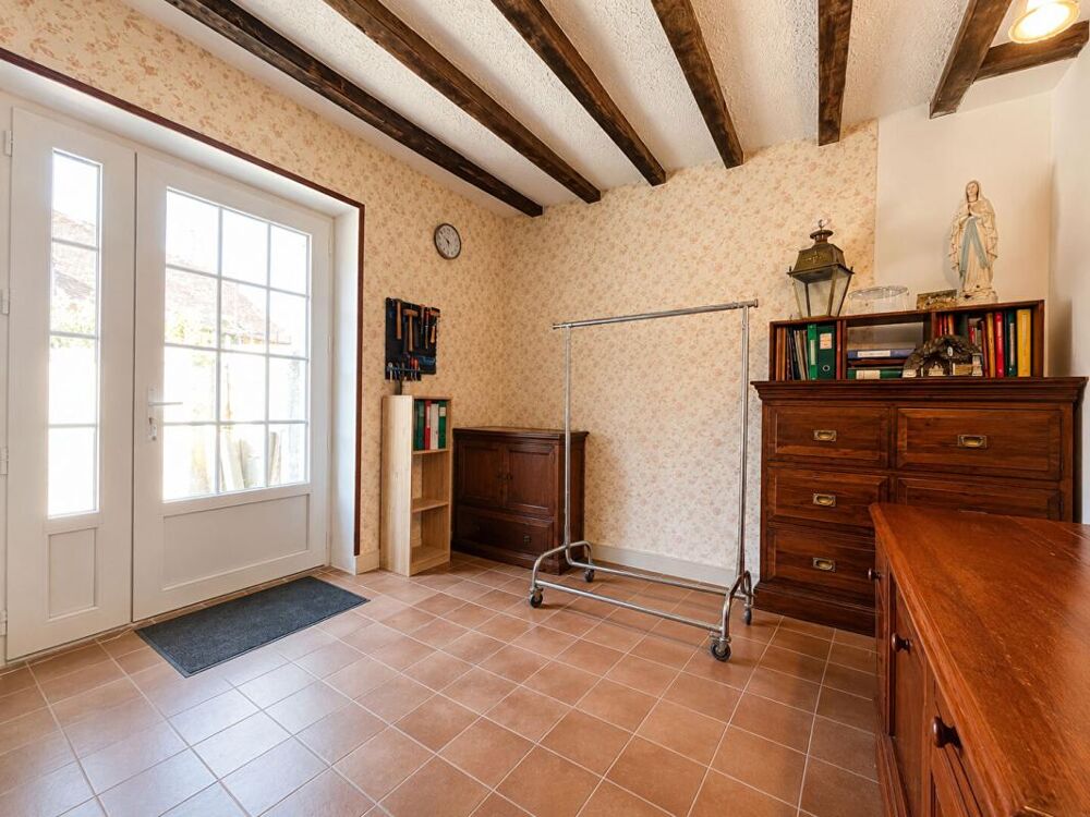 Vente Maison Maison à 5 min de Levroux 9 pièce(s) 290 m2 Levroux