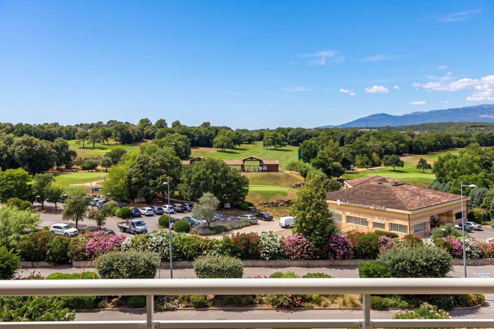 BIOT  EXCLUSIVITE - Appartement 3 Pièces avec vue Golf et Terrasse Sud-Ouest