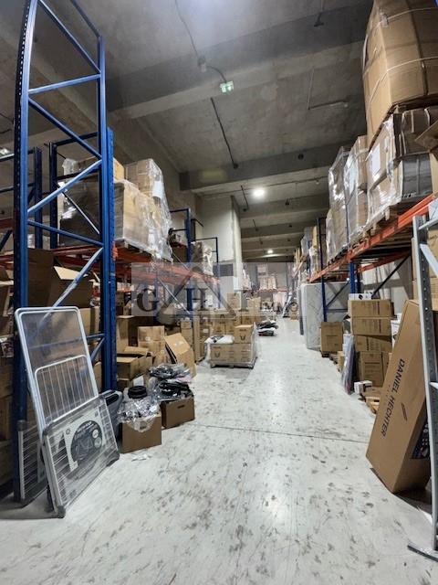 A LOUER PANTIN 763M2 15023 93500 Pantin