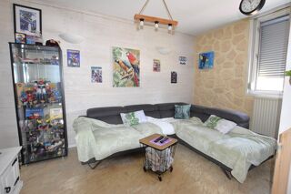  Appartement à vendre 7 pièces 121 m²
