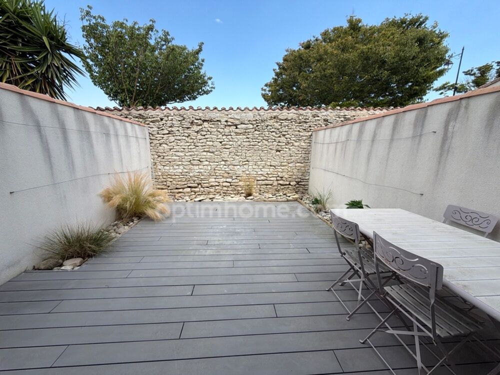 Vente Appartement Appartement  avec extérieur clos de murs  au port de st martin de ré Saint martin de re