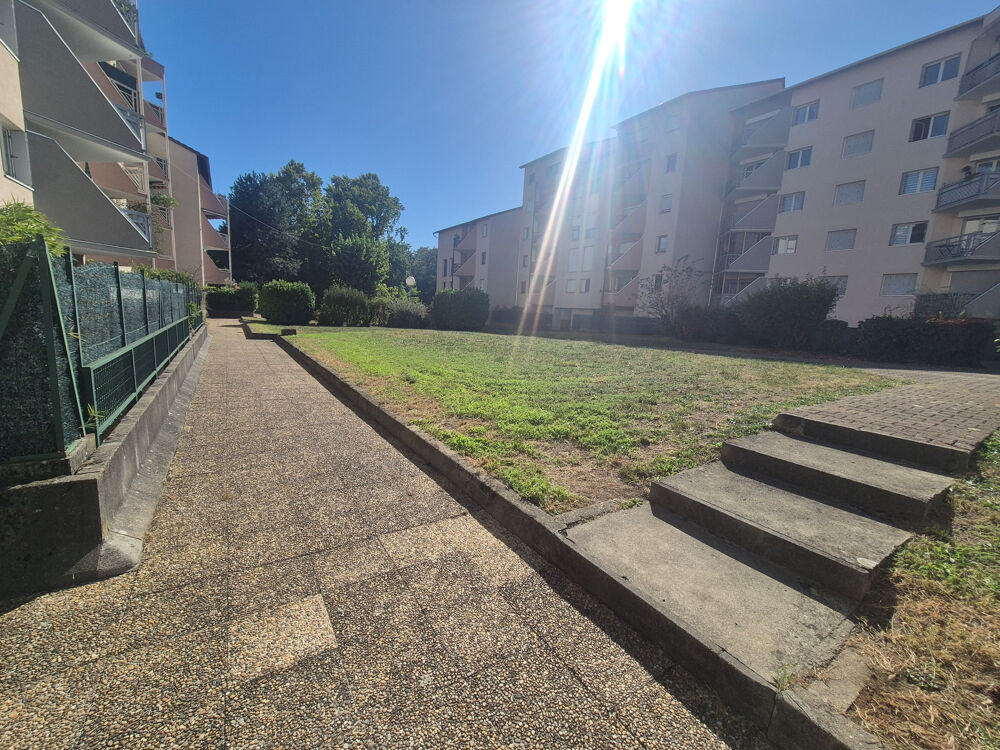 Vente Loft GRENOBLE – SECTEUR AMPÈRE / DOCTEUR GREFFIER GARAGE 20m² Sécurisée Grenoble