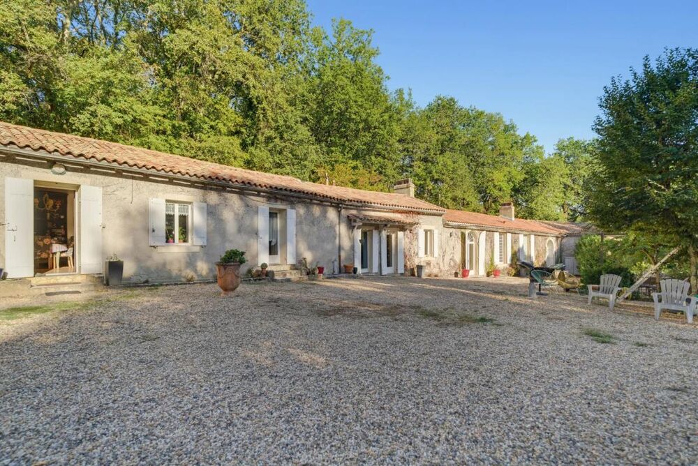 à vendre  Propriété/château Cambes (33880)