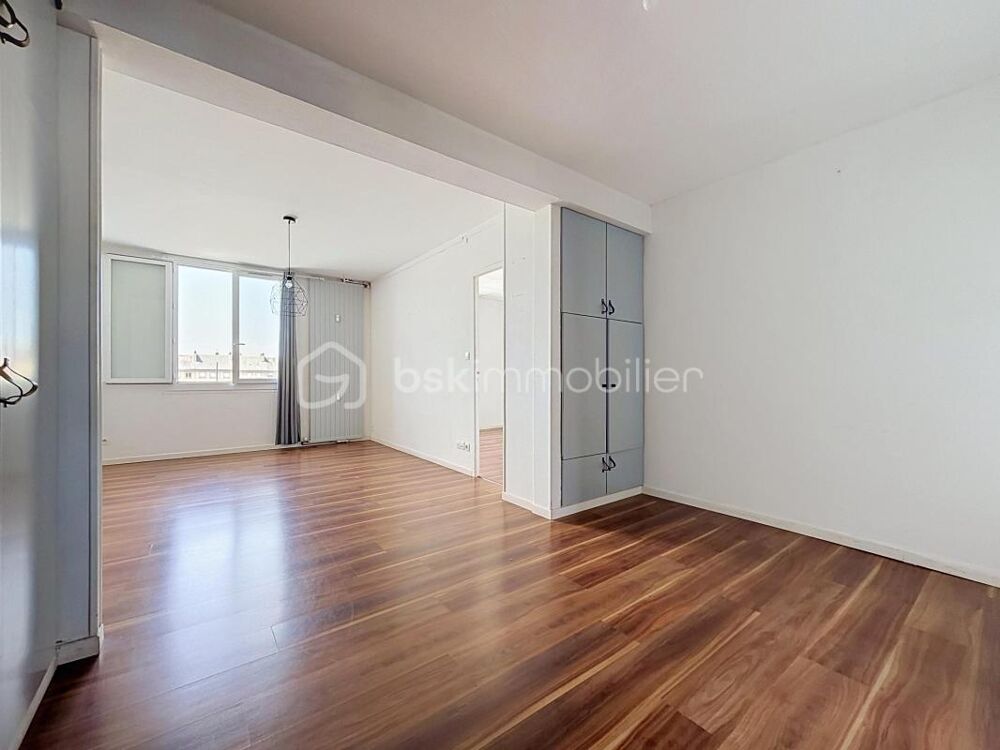 Appartement F3 en plein centre ville