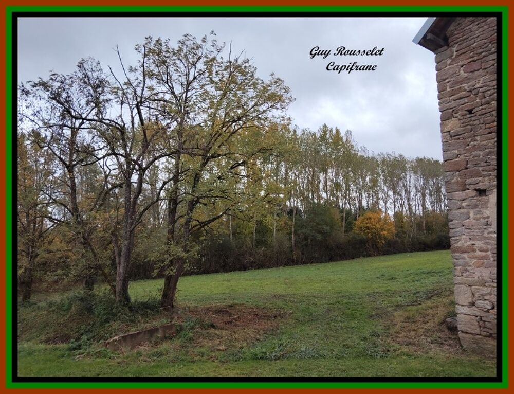 PROPRIETE A VENDRE FAITE D'UNE MAISON, D'UNE GRANGE, D'UN GRAND TERRAIN