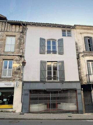  Immeuble � vendre 10 pi�ces 315 m�