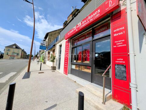 Local commercial 51 m&sup2; TOUS COMMERCES – Entr&eacute;e de ville – Parking gratuit – Fort passage 75000 38350 La mure