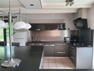  Maison à vendre 8 pièces 228 m²