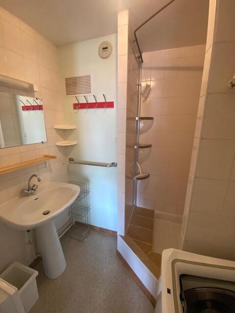  Appartement � louer 1 pi�ce 27 m�