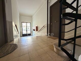 Vente Appartement Appartement à vendre 2 pièces NICE (06), 7 minutes du NEGRESCO, lire très attentivement l'annonce !!! Nice
