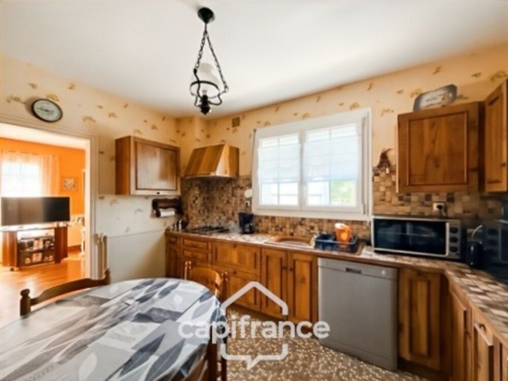 Maison à vendre 5 pièces PONTIVY (56) avec grand terrain