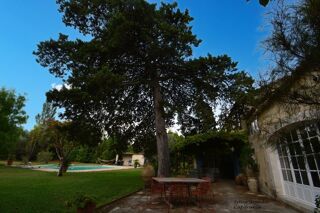  Maison à vendre 7 pièces 245 m²