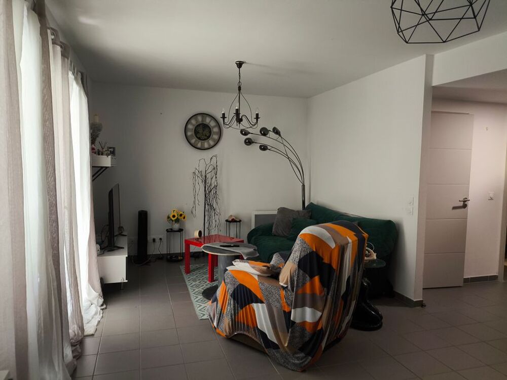 Location Appartement Chambre de 12m2 à louer sur Saint-Chamas Saint chamas