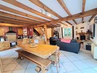  Maison  vendre 6 pices 137 m