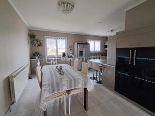  Maison � vendre 4 pi�ces 168 m�