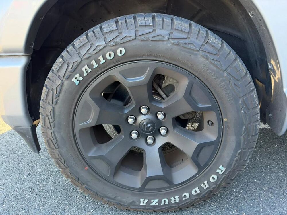 RAM 1500 4X4 Basis BIG HORN 2021 occasion 77250 Moret Loing Et Orvanne