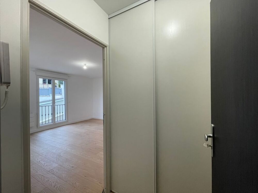 Location Appartement Studio de 25m2 à louer sur Linas Linas