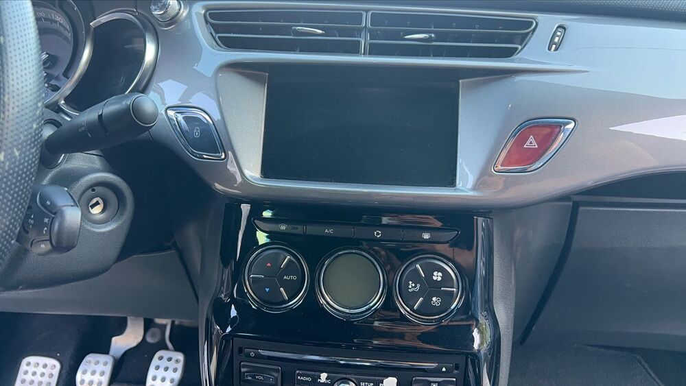 DS3 Cabriolet 1.6 THP 156 Sportchic 2013 occasion 44770 La Plaine Sur Mer