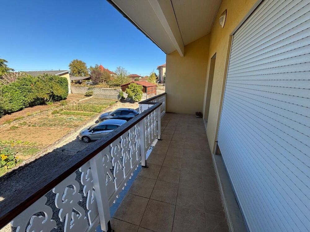 Vente Appartement Montrevel-en-Bresse – T3 de 80 m² avec garage, en petite copropriété Montrevel en bresse