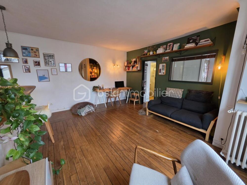 Magnifique F2 47m² COSY exposition OUEST 3ème étage CAVE