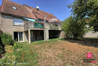  Immeuble à vendre 12 pièces 278 m²