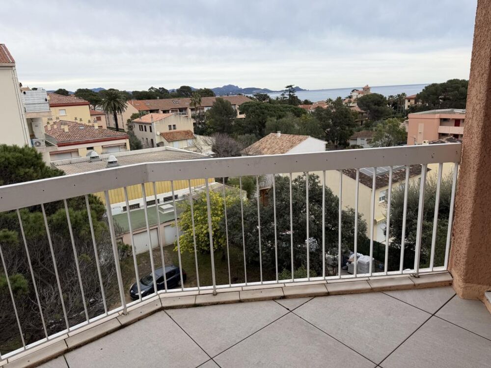 Vente Appartement Saint-Aygulf - 2 Pièces - Terrasse - Vue Mer - Garage Frejus