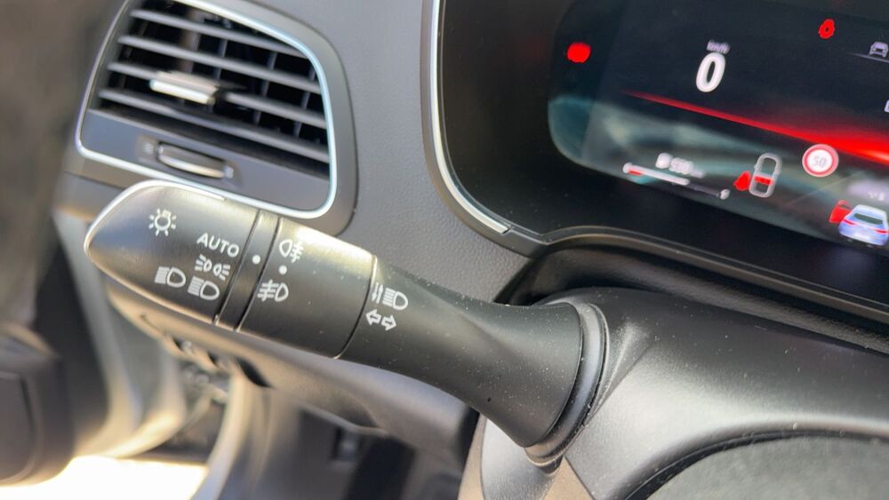 M&eacute;gane IV 1.5 BLUE DCI 115.0 Intens - Automatique 2021 occasion 13120 Gardanne