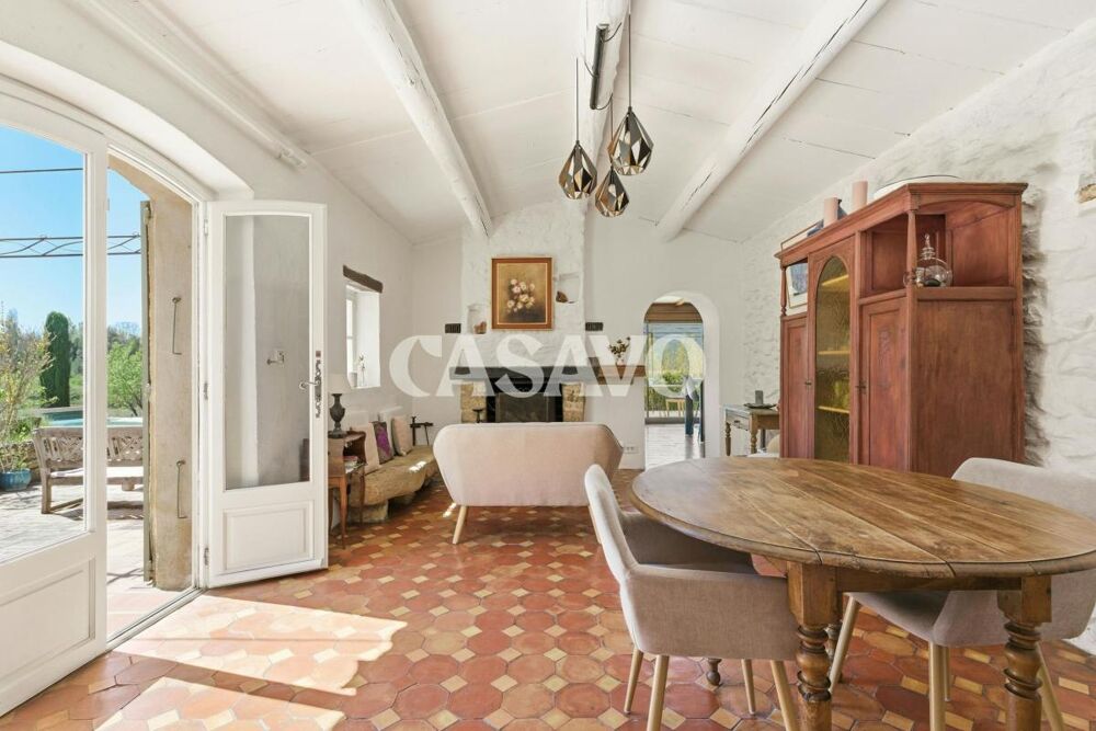 à vendre  Maison Rognes (13840)