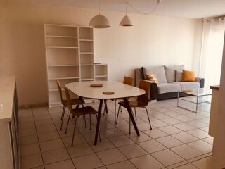  Appartement à louer 3 pièces 68 m²