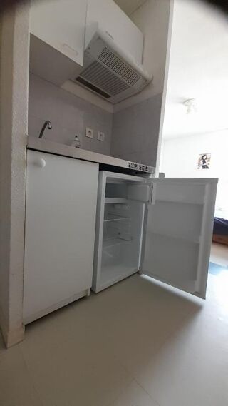  Appartement à louer 1 pièce 18 m²