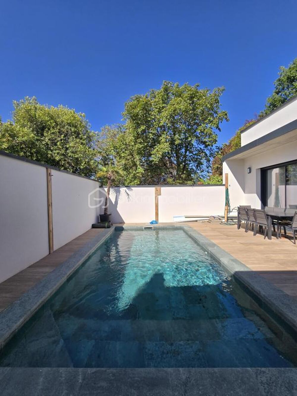 Vente Maison ? NIORT – MAISON PLAIN-PIED 139 M² – 4 CHAMBRES – PISCINE – GARAGE Niort