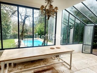  Maison � vendre 10 pi�ces 215 m�