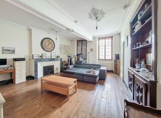  Villa � vendre 9 pi�ces 215 m�