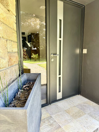  Maison � vendre 8 pi�ces 311 m�