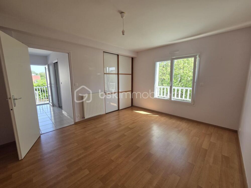 Vente Maison Lorient – Maison familiale de 124,50 m² avec vie de plain-pied, quatre chambres, Garage et Jardin Lorient