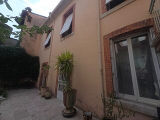  Immeuble à vendre 10 pièces 149 m²