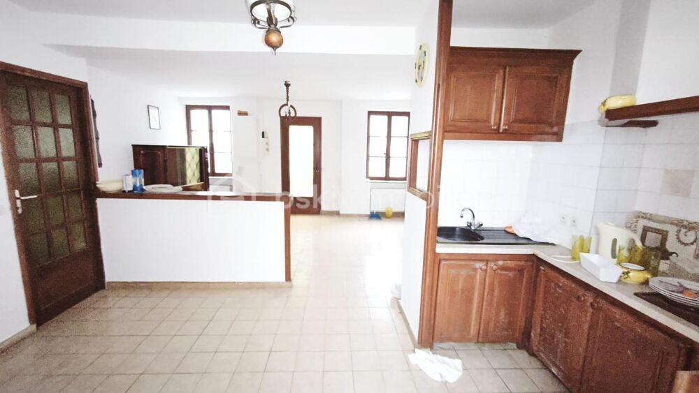 Vente Maison Maison de village avec grand garage Montrigaud