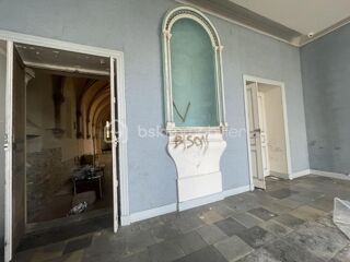  Immeuble � vendre 15 + pi�ces 2595 m�