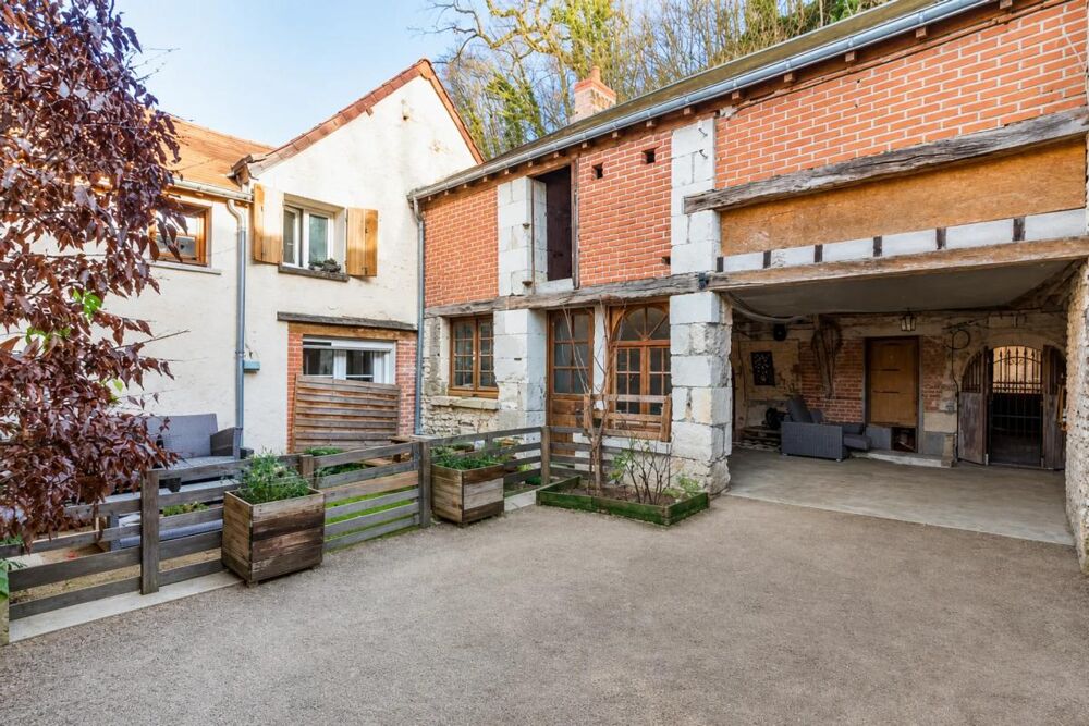 Maison et Studios à Rendement élevé à Mosnes