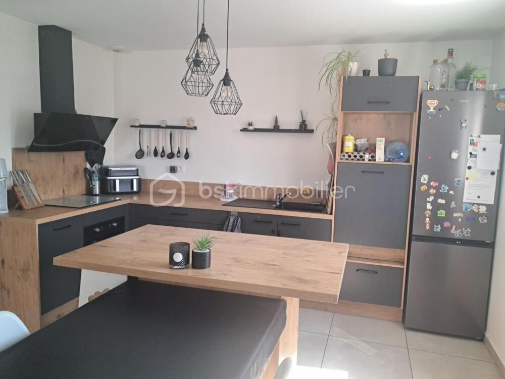 Vente Maison Villa neuve de plain pied avec 3 chambres située dans une impasse sur un terrain clôturé et arboré Cazouls les beziers