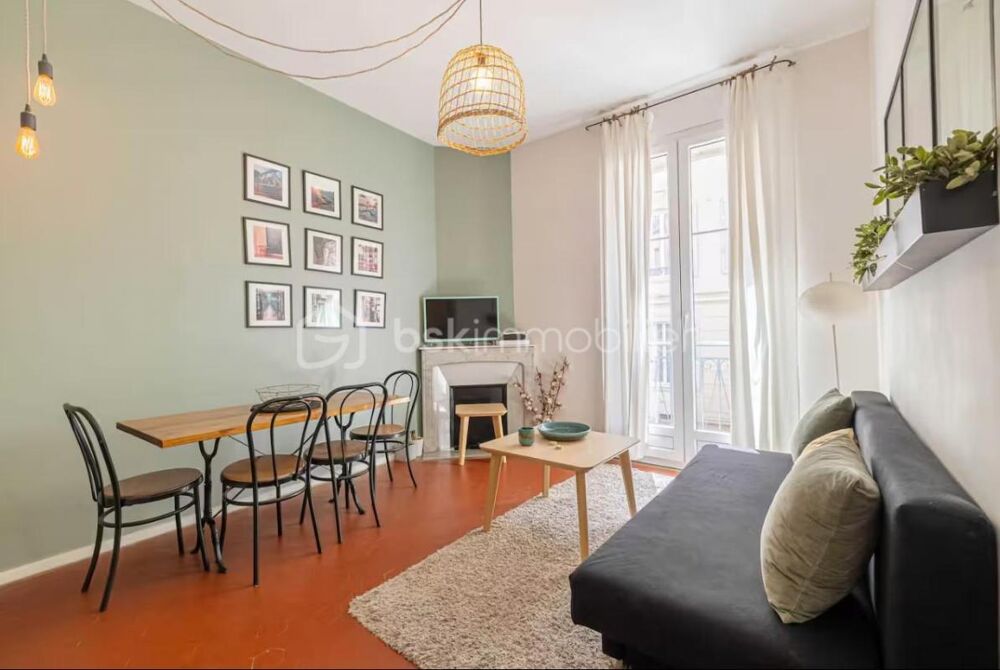 Vente Appartement Cannes Bas Carnot appartement 3 pièces au calme parfait état meublé Cannes