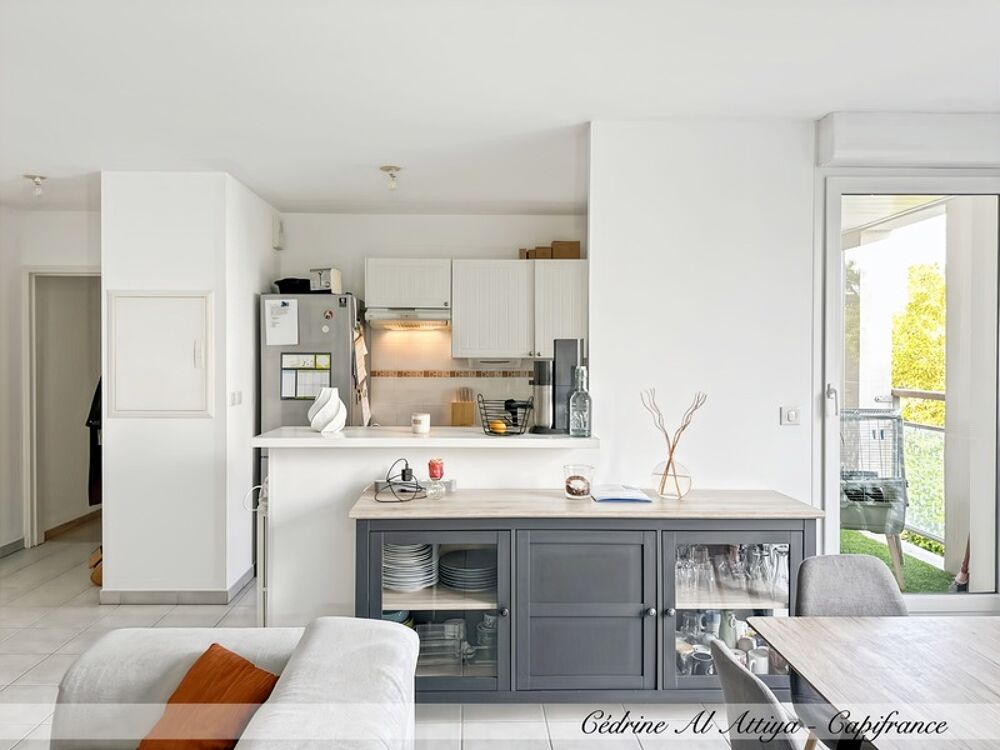Vente Appartement La Rochelle, Appartement à vendre 3 pièces 66m2, 1er étage, ascenseur, loggia, garage La rochelle