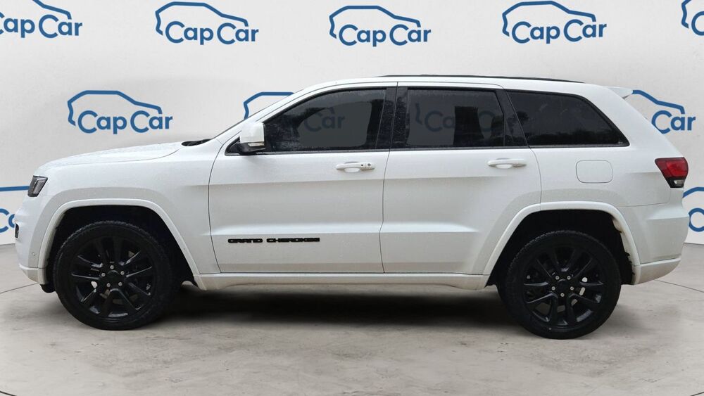 Grand Cherokee 3.0 CRD 250 V6 Serie Limitee Night Eagle - Automatique 2018 occasion 83000 Toulon