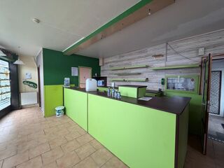  Immeuble à vendre 15 + pièces 550 m²