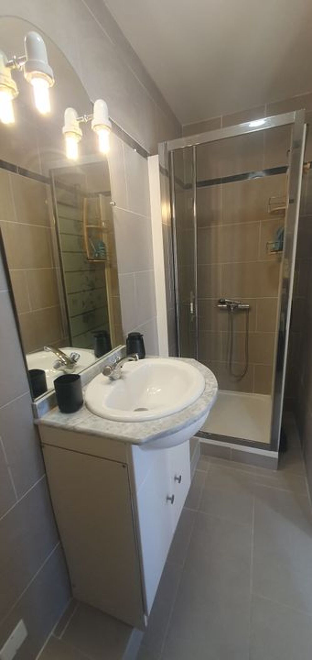 Location Appartement Studio de 22m2 à louer sur Carqueiranne Carqueiranne