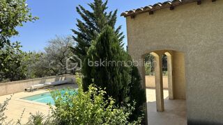  Villa à vendre 6 pièces 130 m²