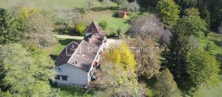  Propriété/château à vendre 8 pièces 323 m²