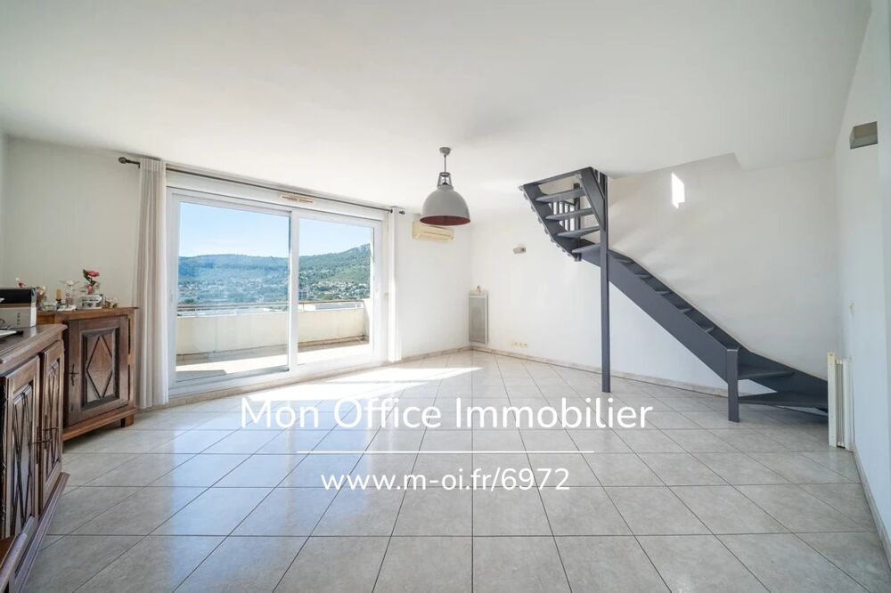 Référence : 6972-MTR. - T4 Duplex Terrasses et Parking en sus