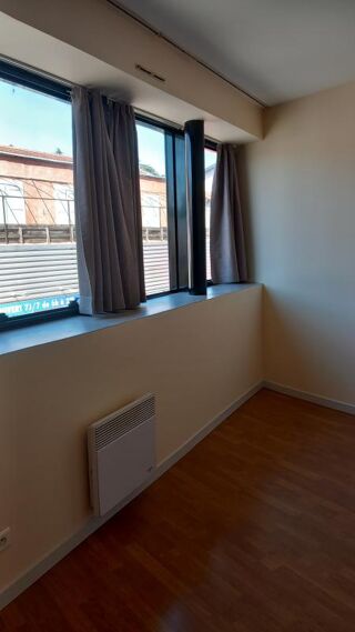  Appartement à louer 3 pièces 69 m²